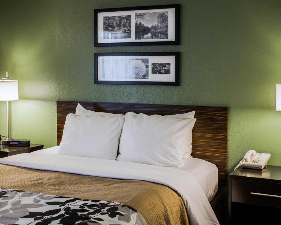 Geistown Sleep Inn מראה חיצוני תמונה
