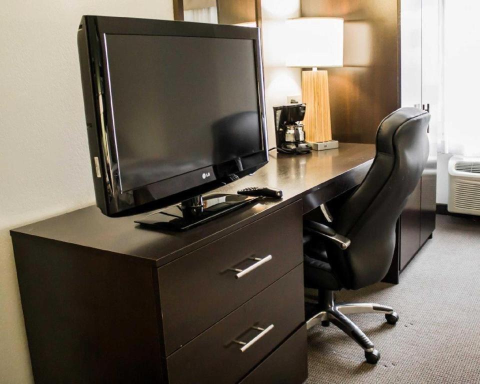 Geistown Sleep Inn מראה חיצוני תמונה