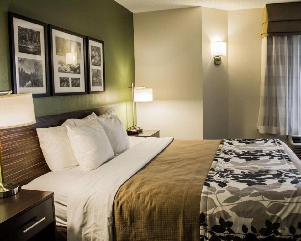 Geistown Sleep Inn מראה חיצוני תמונה